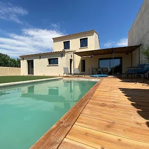 Villa Le Nid D'emilie, Maillane